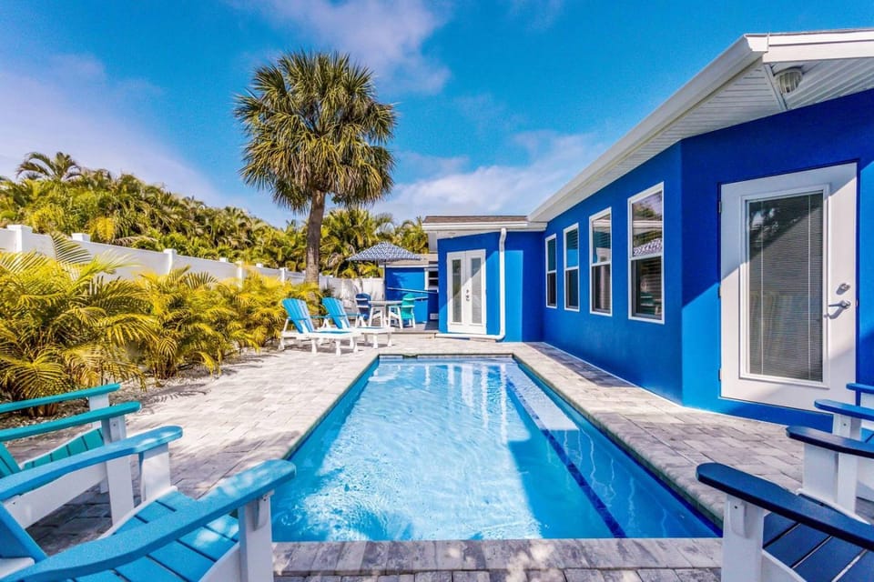 Hav'Anna Holiday by Anna Maria Life Vacation Rentals House in Holmes Beach