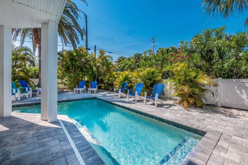 Hav'Anna Hideaway by Anna Maria Life Vacation Rentals House in Holmes Beach
