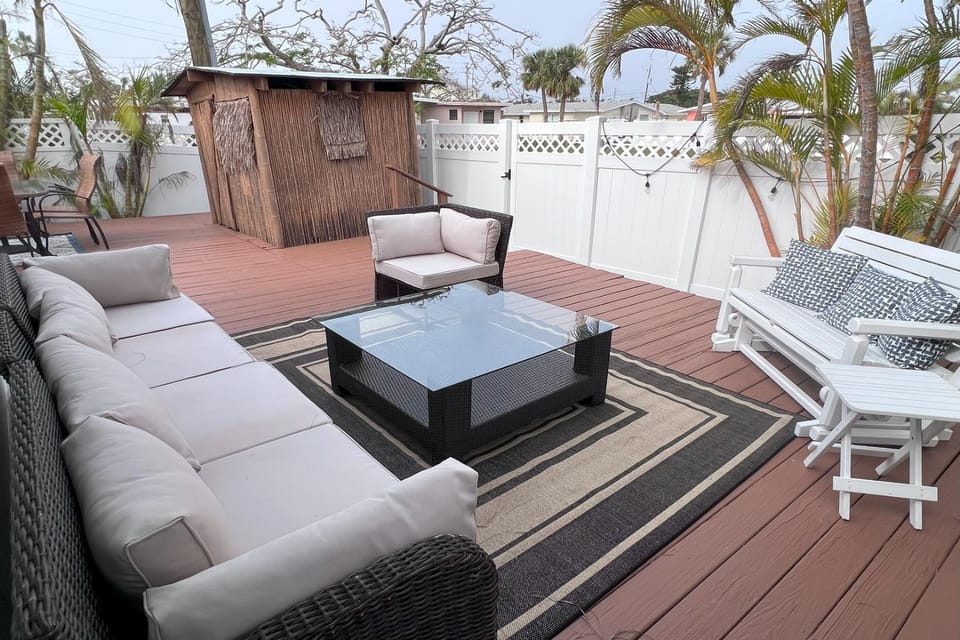 Island Delight by Anna Maria Life Vacation Rentals House in Holmes Beach