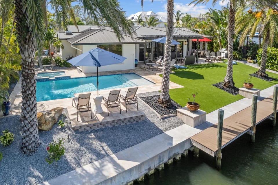 Nirvana - Pool & Hot Tub, Dock, On Canal with Gorgeous Water Views by Anna Maria Life Vacation Rentals House in Holmes Beach