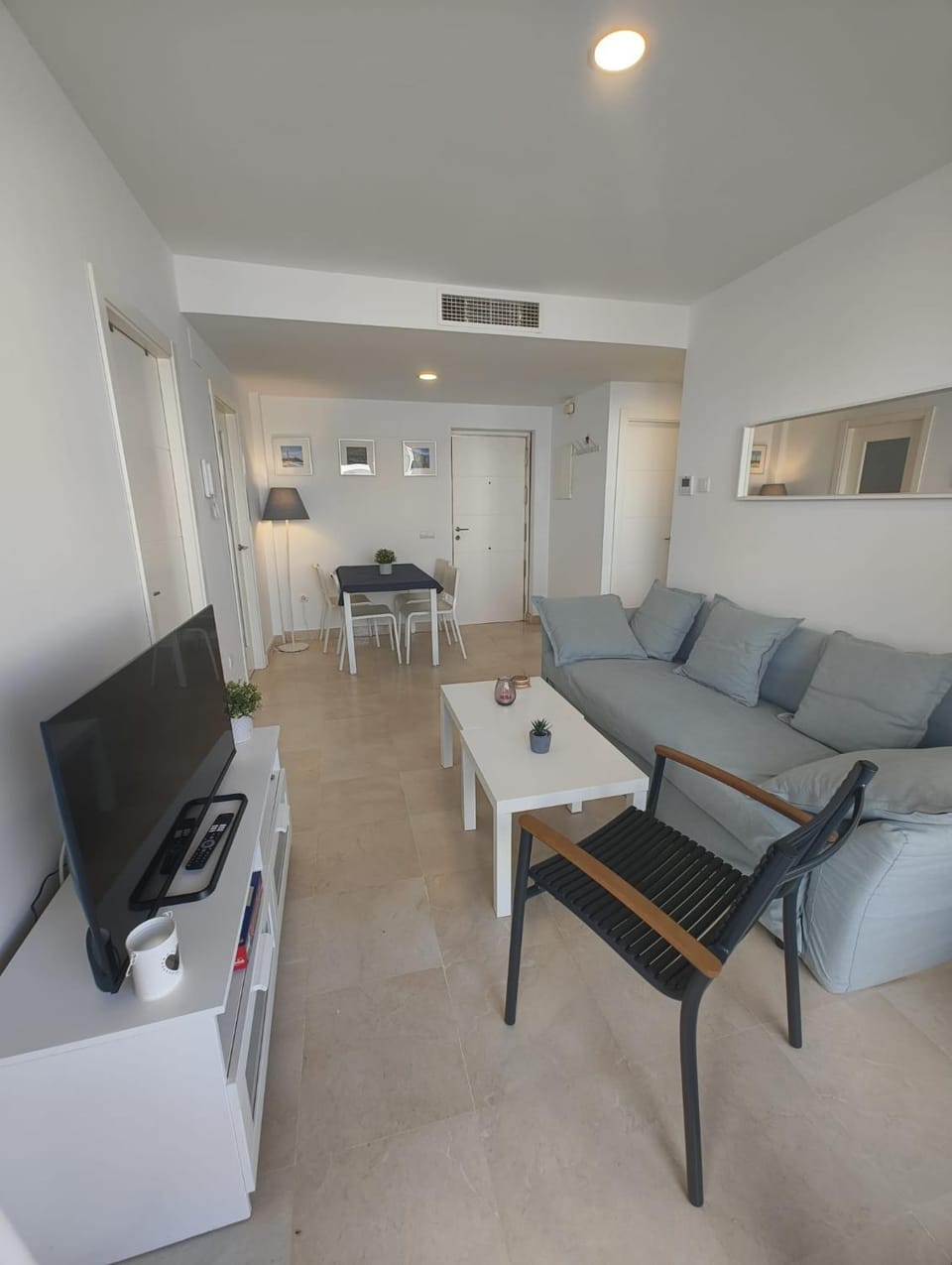 Communal lounge/ TV room