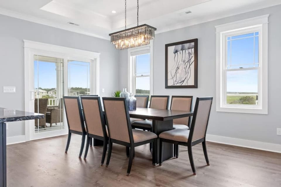 All The Ocean Views at this 5 bed 5 beach getaway House in Ocean Isle Beach