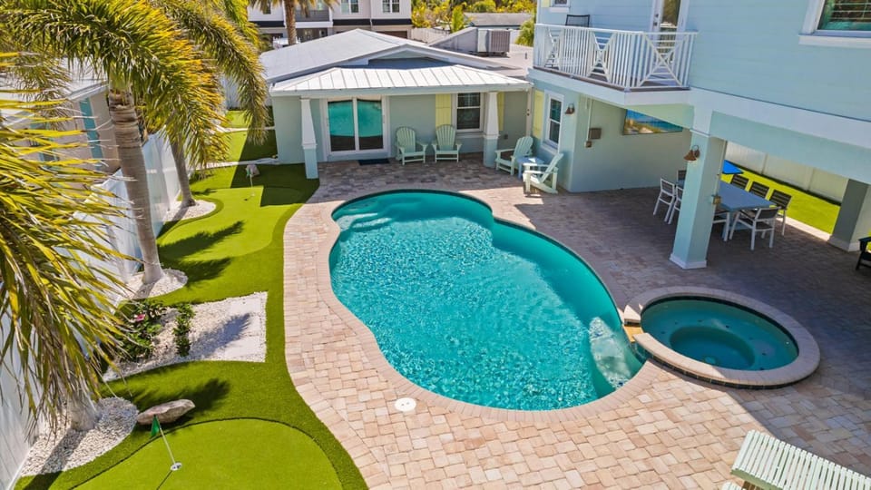 Rose Quartz - Pool Spa House in Anna Maria Island