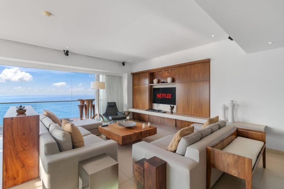 Luxury Beach Front Condo 21st Floor Views House in Puerto Vallarta