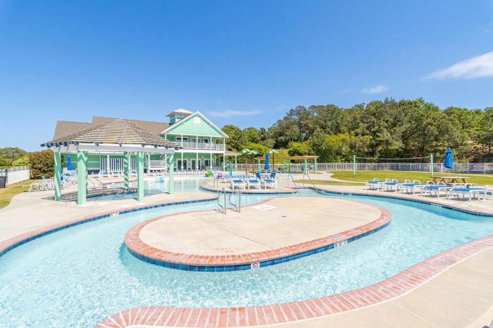 The Vibin' Porpi House in Kill Devil Hills