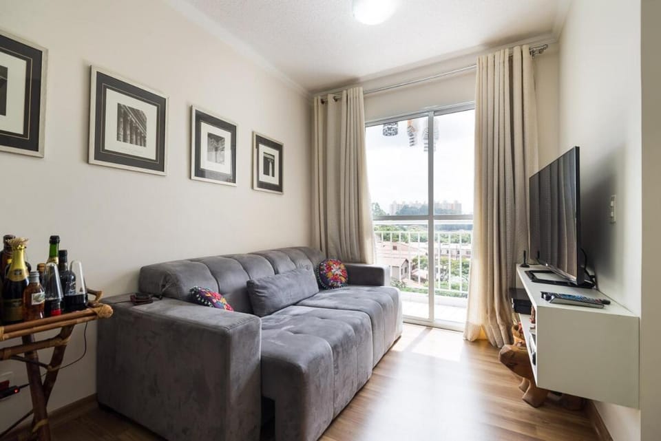 Apto completo em condominio com garagem Apartment in Sao Paulo City