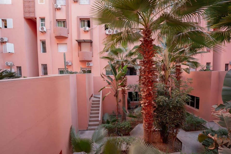Property building, Day, Garden, Garden view