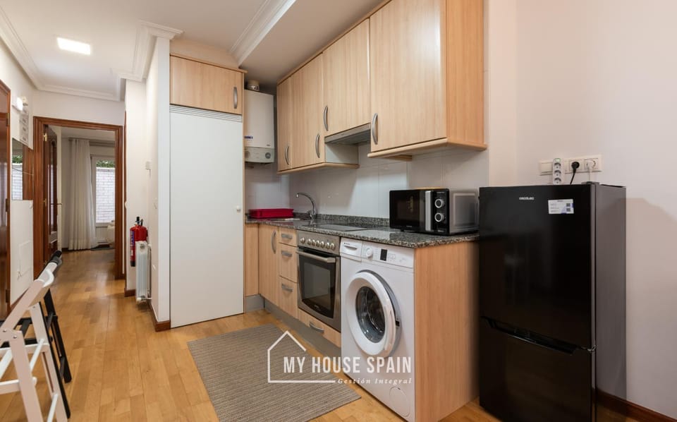 MyHouseSpain - Apartamento junto a Playa Poniente Apartment in Gijón