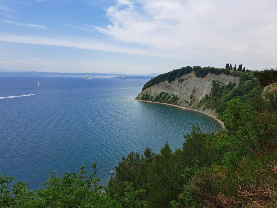 Nearby landmark, Natural landscape, Sea view