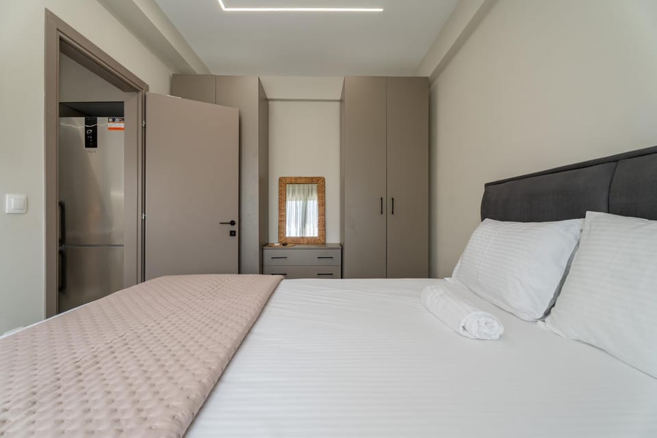 SithoniaRS Luxury Two Floor Maisonette with private Pool & Garden House in Nikiti