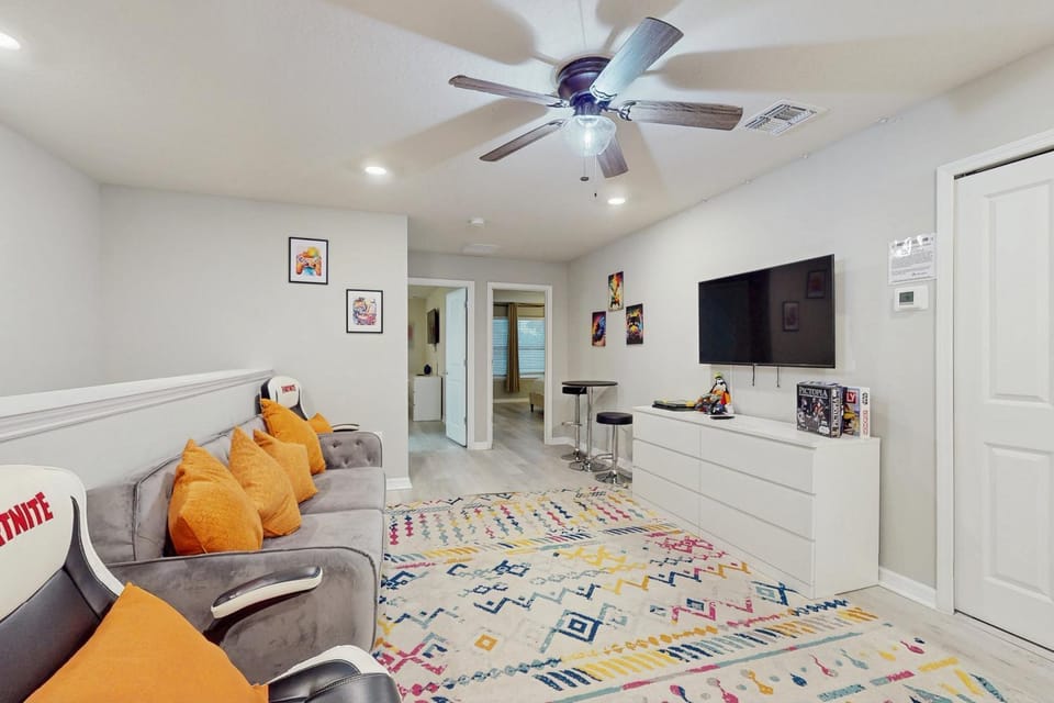 TV and multimedia, Living room