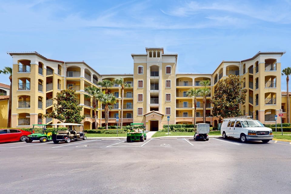 Property building, Day, Location, Parking