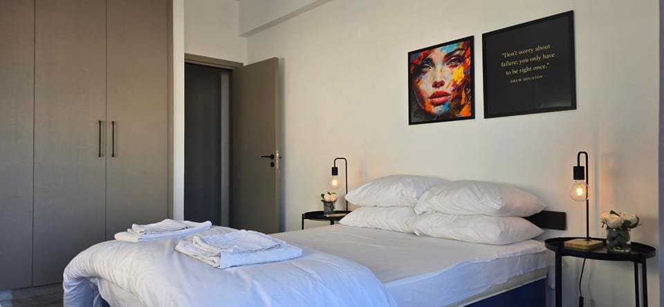 ART- D Deluxe 3 BR Apartment - Breakbooking CY Apartment in Limassol City