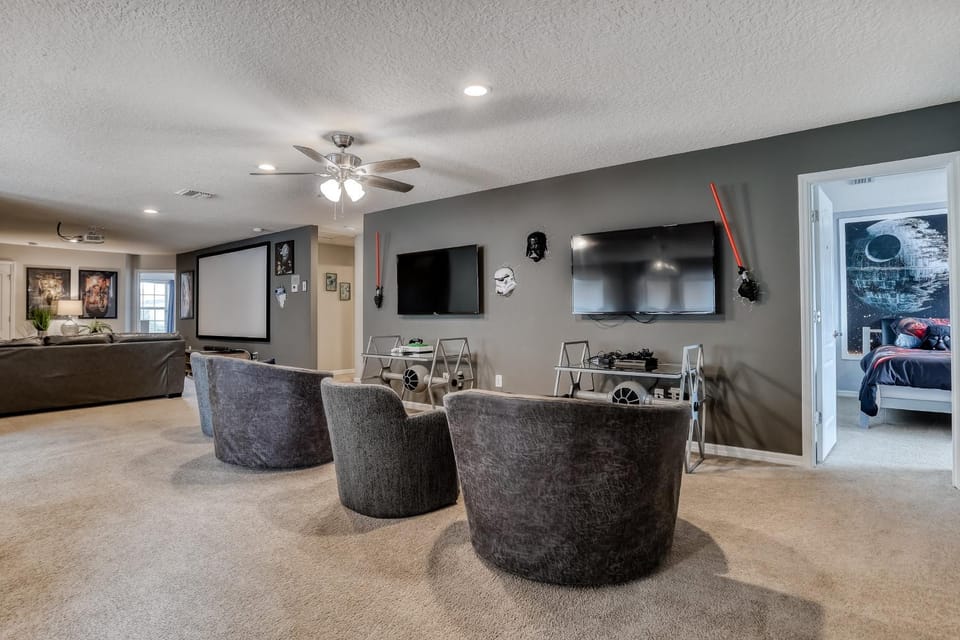 TV and multimedia, Living room, Seating area