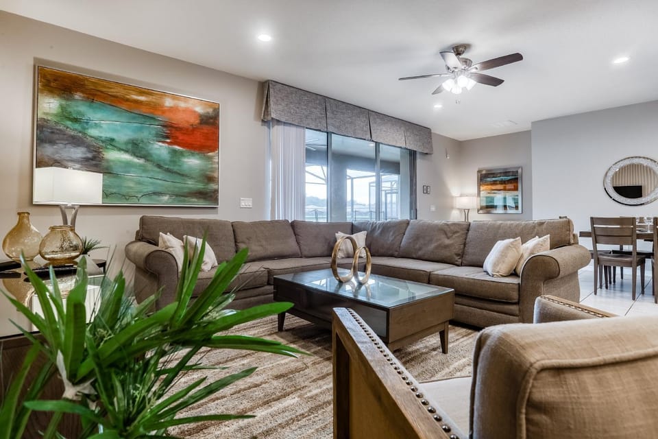 Living room, Seating area