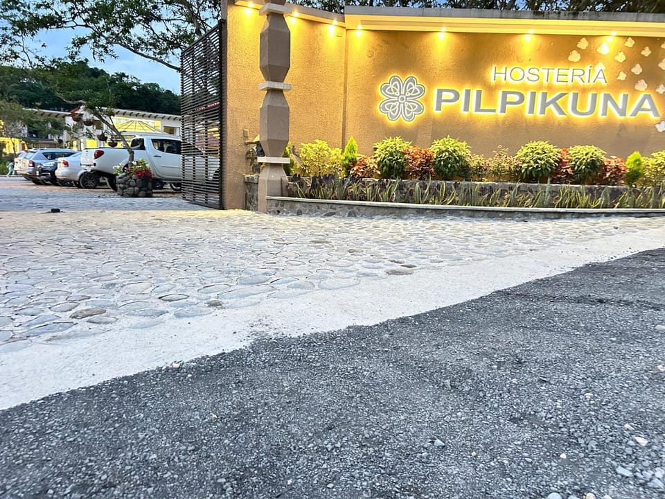 Street view, Location