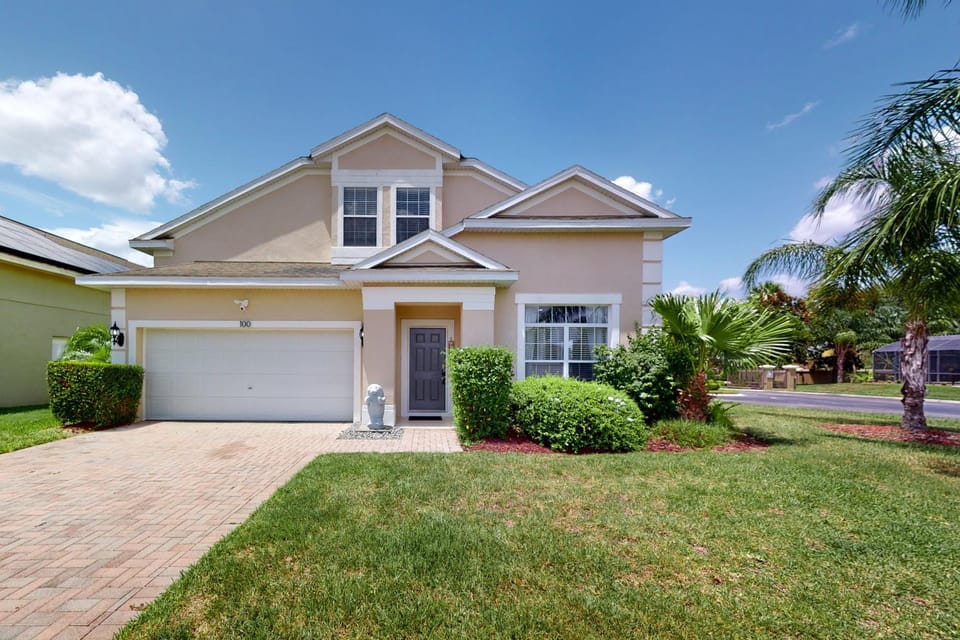 Property building, Spring, Day