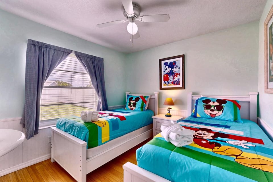 Bed, Bedroom