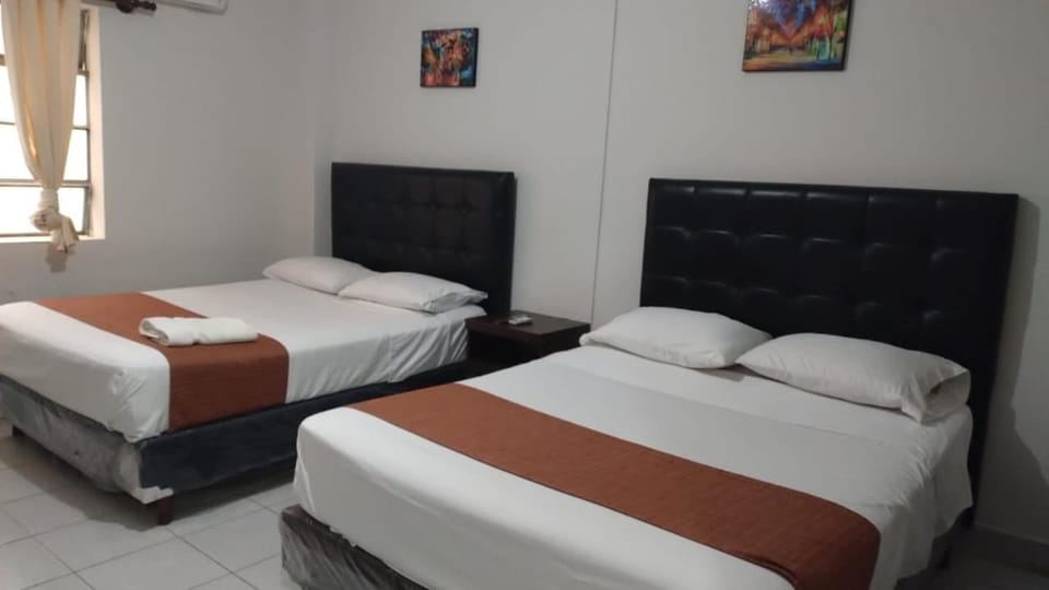 Amaca Hostal Bed and Breakfast in Santa Cruz de la Sierra