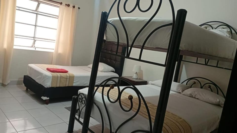 Amaca Hostal Bed and Breakfast in Santa Cruz de la Sierra