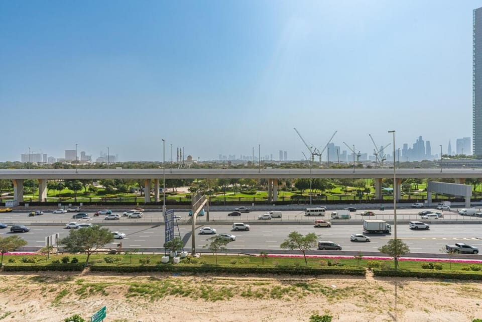 Luxury Airvistas 1BR Apt By Zabeel Park&Dubai Fram Apartment in Dubai