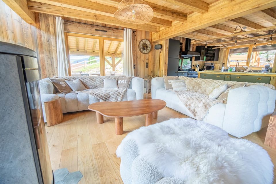 Chalet neuf et cosy, spa, salle de jeux, 12p Chalet in Xonrupt-Longemer