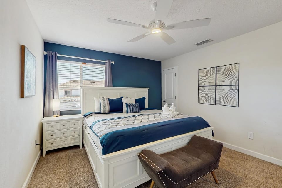 Bed, Bedroom