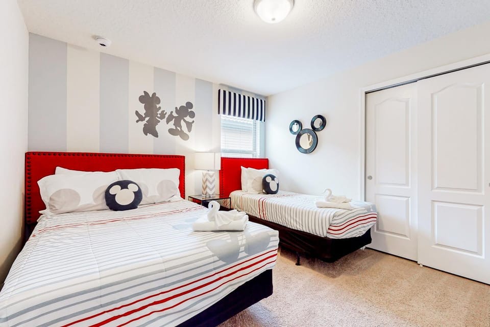 Bed, Bedroom