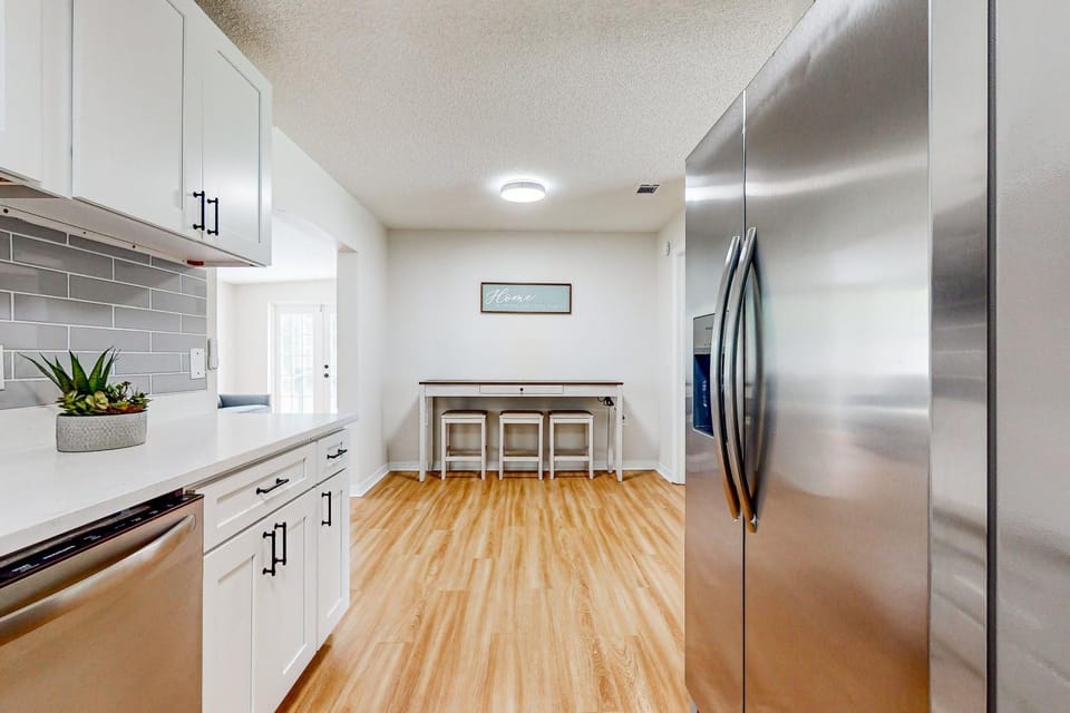 Kitchen or kitchenette, kitchen