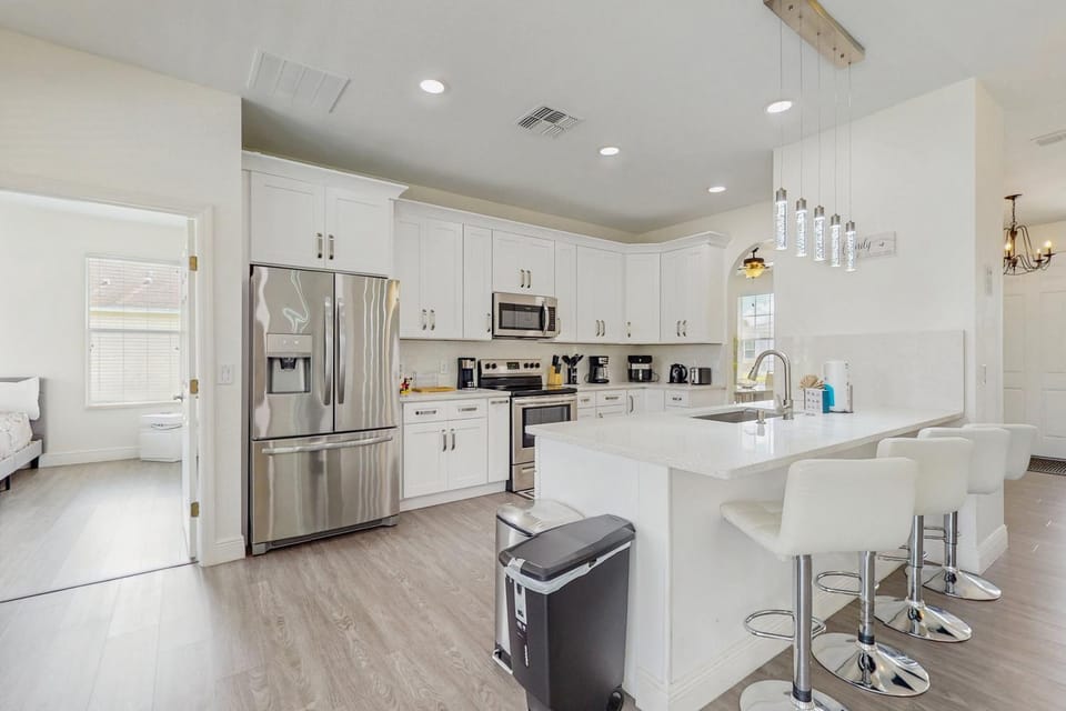 Kitchen or kitchenette, Dining area, dishwasher, oven, stove, kitchen