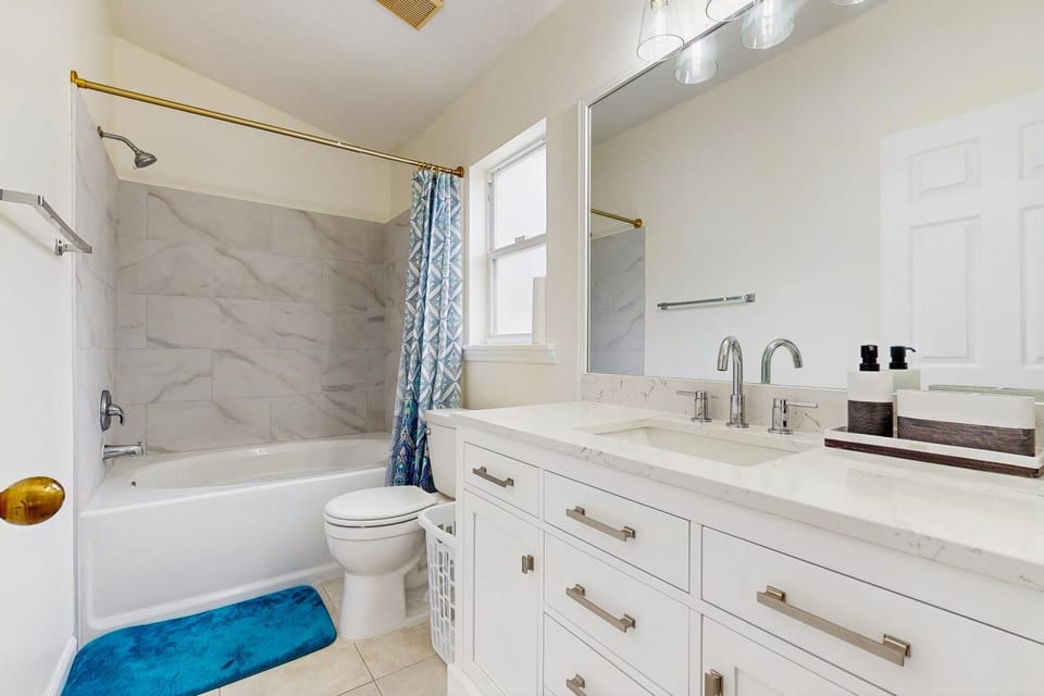 Toilet, Bathroom, Bath