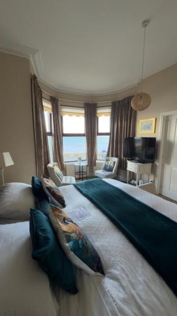 TV and multimedia, Bedroom