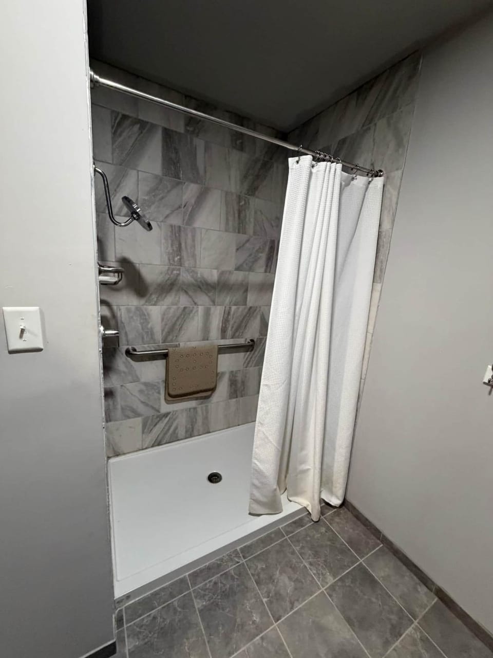 Germantown Inn & Lounge House in Hermann