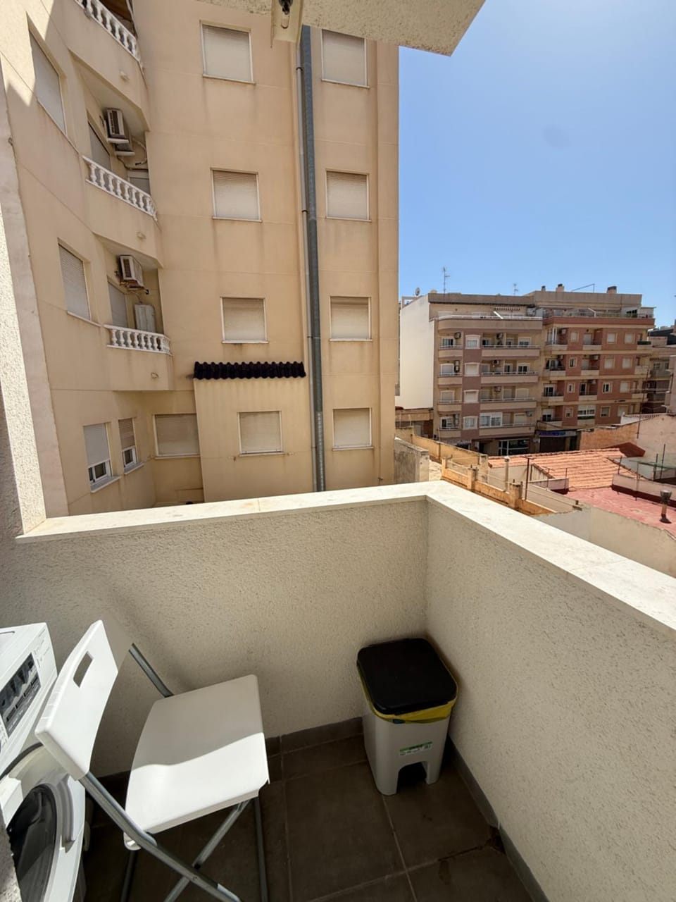 BoHO Apartment DOBRY DZIEN with Rooftop Pool 5D Apartments Apartment in Torrevieja