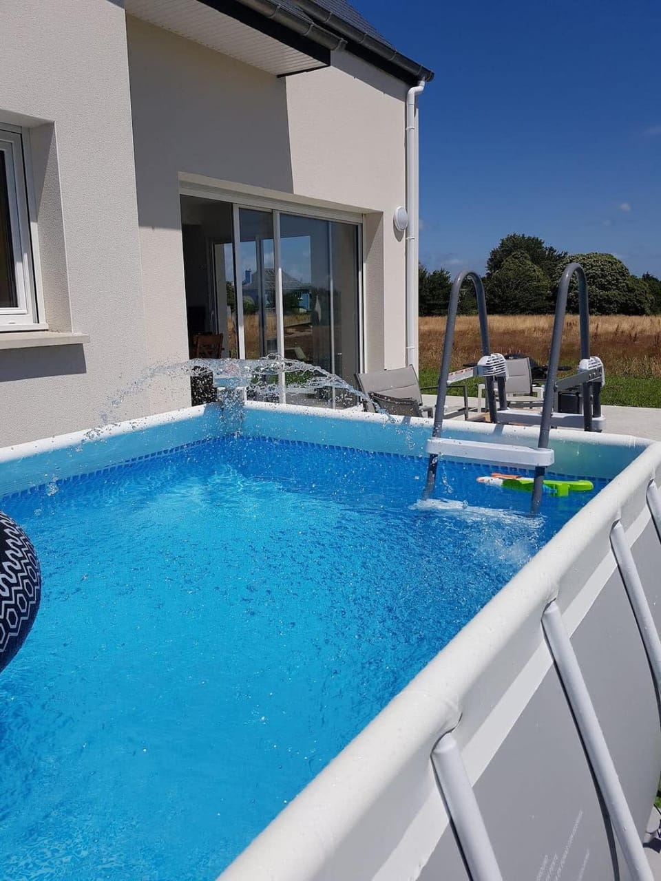 Charmante maison récente Piscine Proche plages House in Brittany