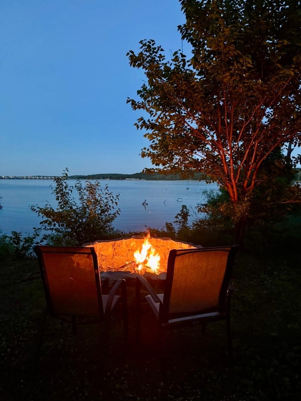 Natural landscape, River view, fireplace