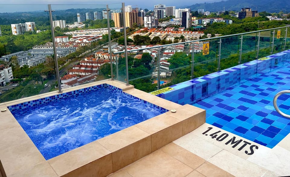 Apartamento moderno en Laureles excelente sector cerca al Portal del Quindio Apartment in Armenia