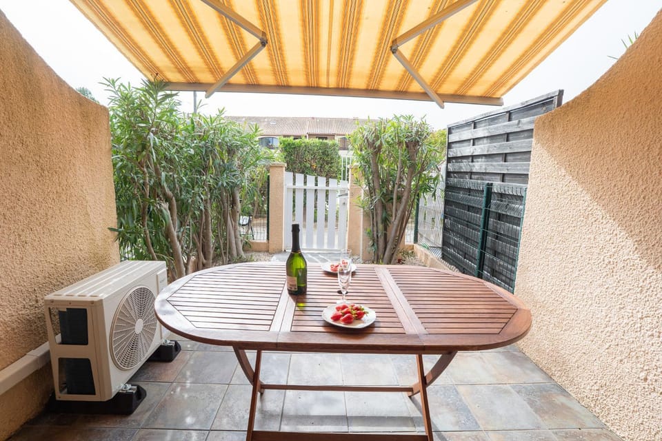 Patio, View (from property/room), Food, Drinks