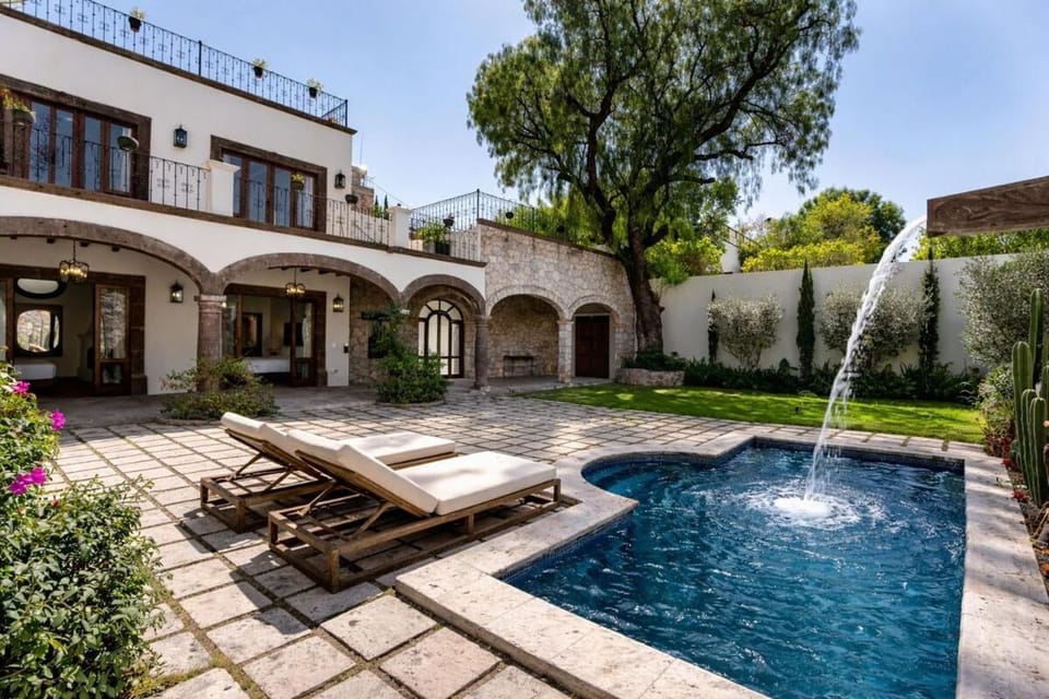 Garden, Garden view, Pool view, Swimming pool, sunbed