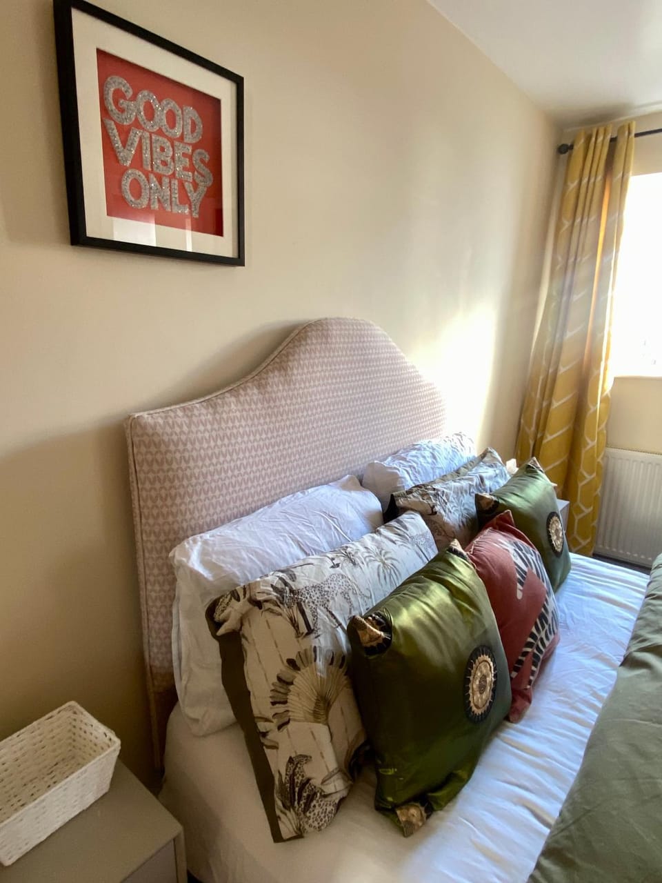 Central Southsea Duplex Apartment 2BR Parking Dogs Apartment in Portsmouth