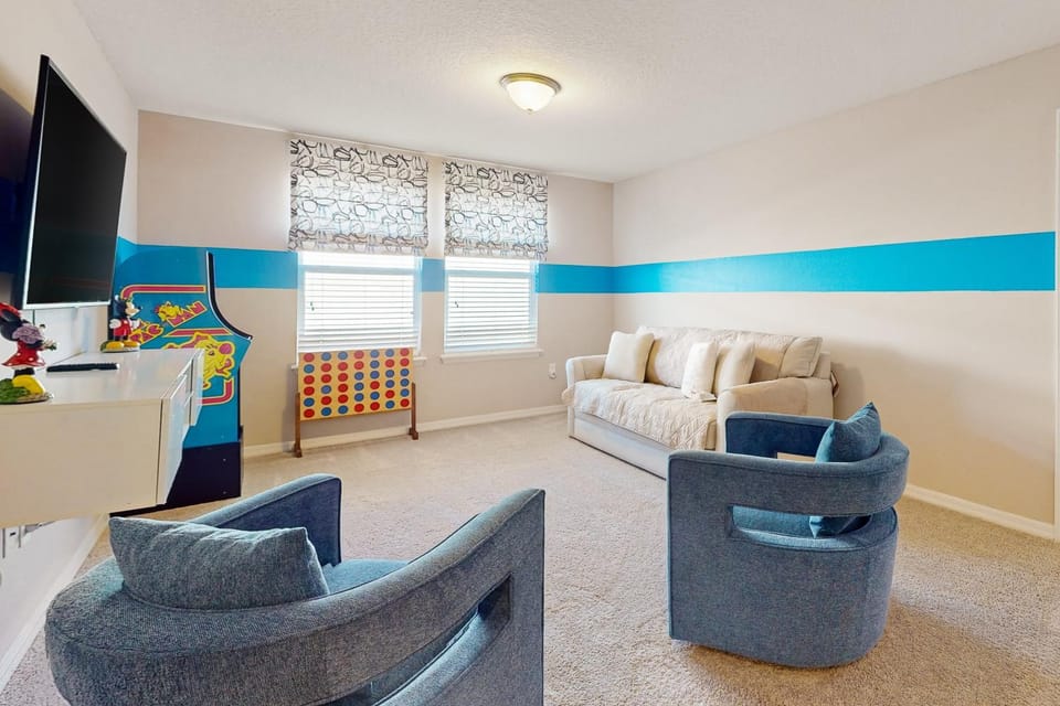 TV and multimedia, Living room, Seating area