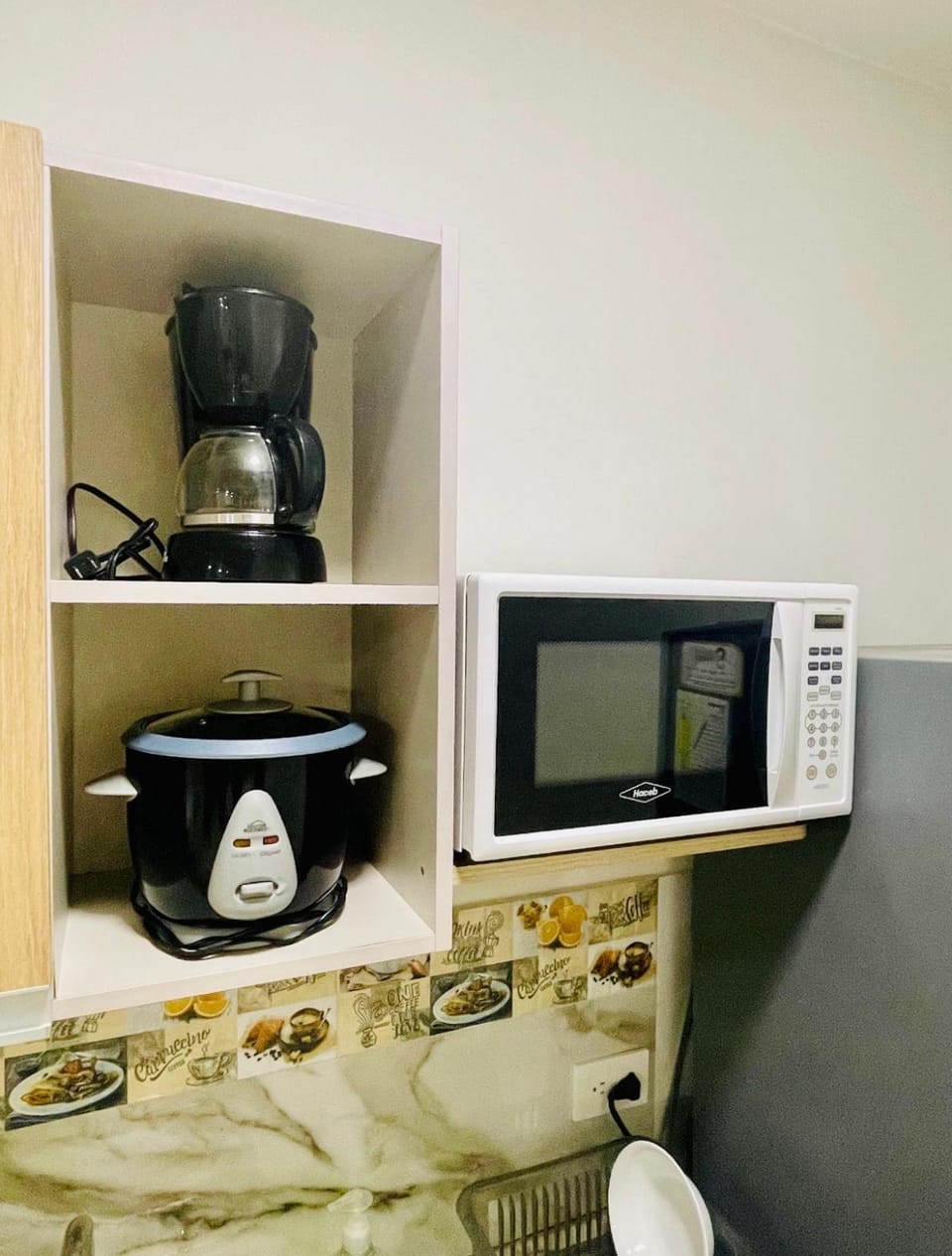 Kitchen or kitchenette, microwave, oven