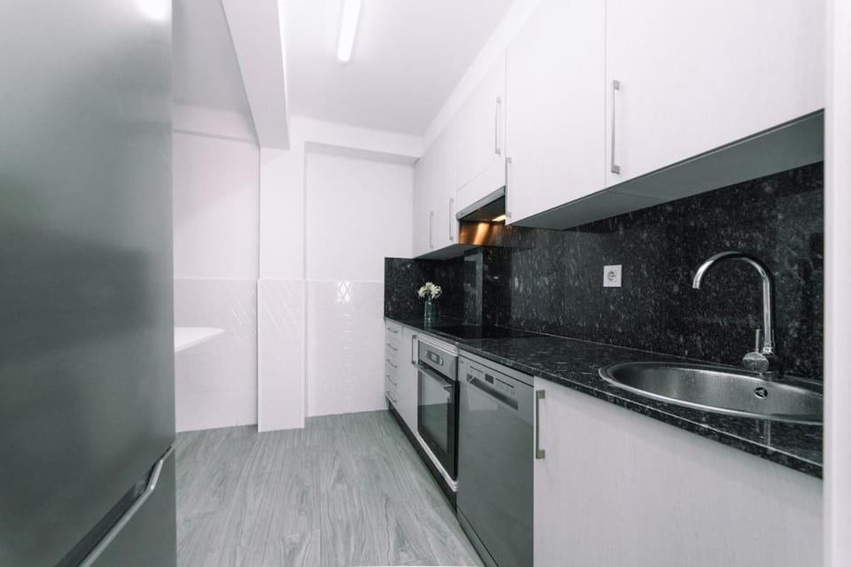 Espacioso, cómodo en el centro by CABANA Rentals Apartment in Vigo
