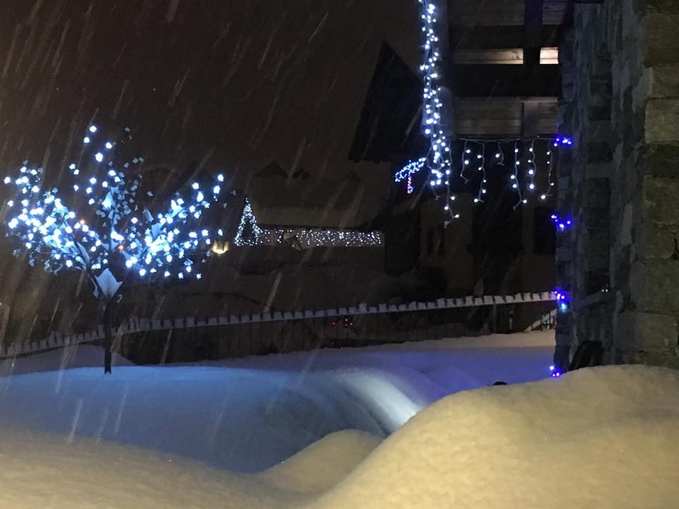 Appartamento Fleur Des Neiges Apartment in Aosta