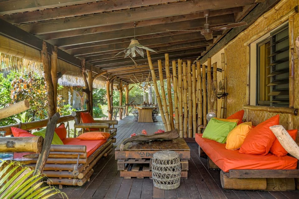 Unique 3BR Garden Retreat 2 Bungalows House in Moorea-Maiao