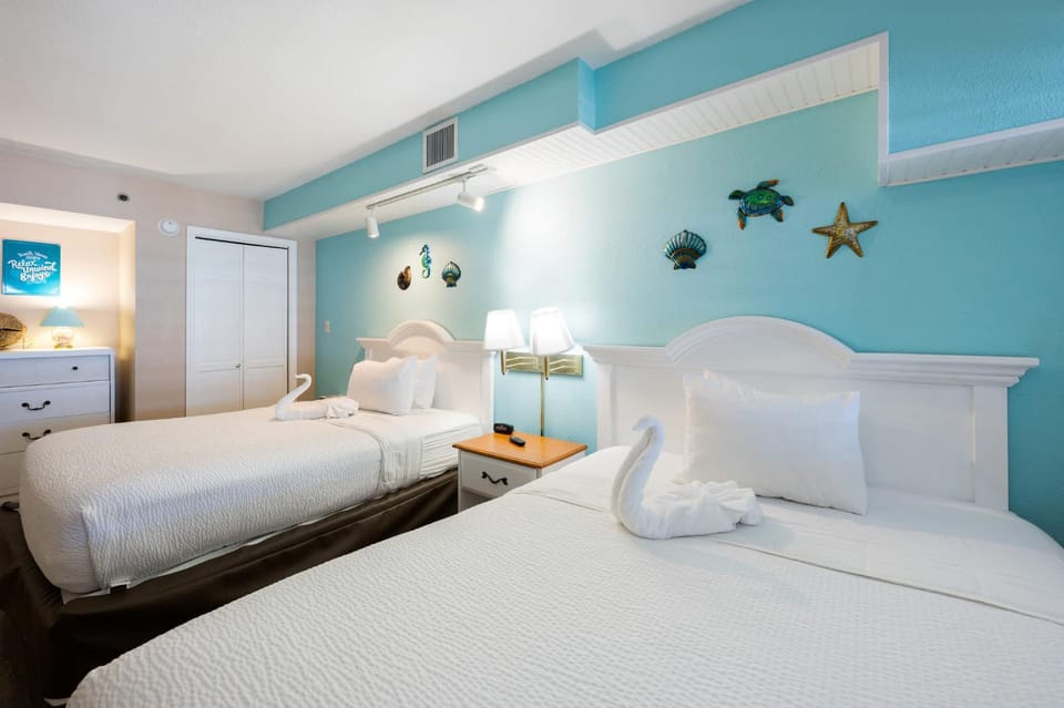 Amazing Oceanfront Accessible Beach Amazing View House in North Myrtle Beach