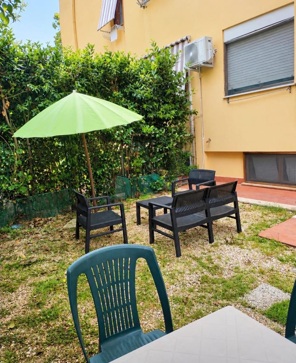 Patio, Garden, Garden view