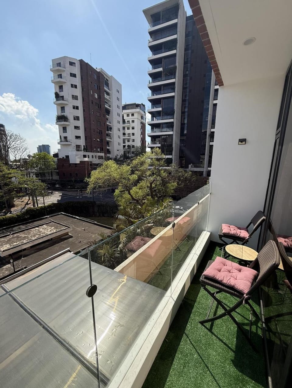 View (from property/room), Balcony/Terrace