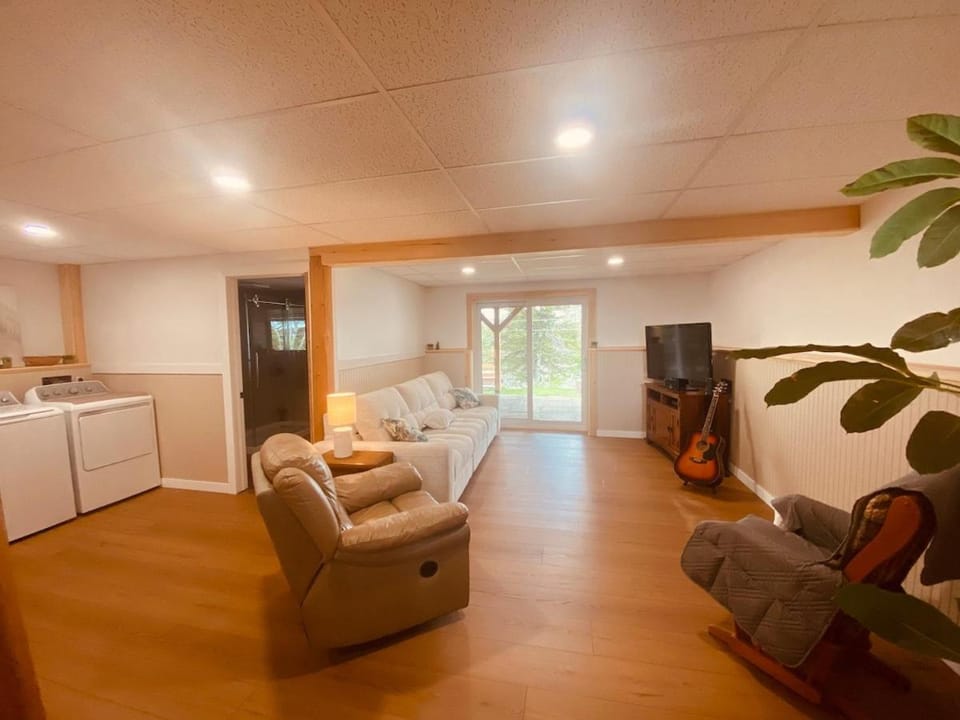 5 bedroom Waterfront house House in New Brunswick