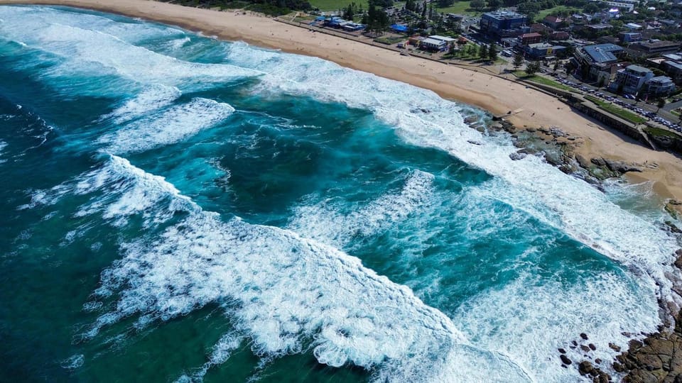 Drift Maroubra Beach - Parking and steps to beach Apartment in Sydney